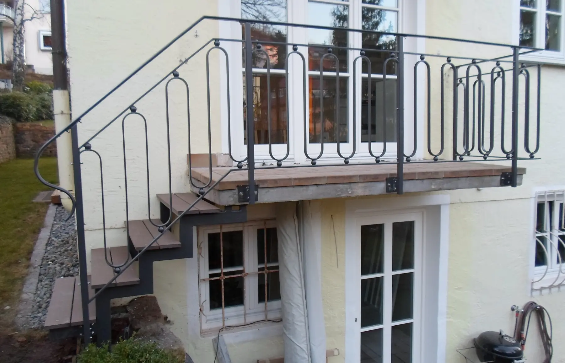 Treppen und Geländer aus Edelstahl